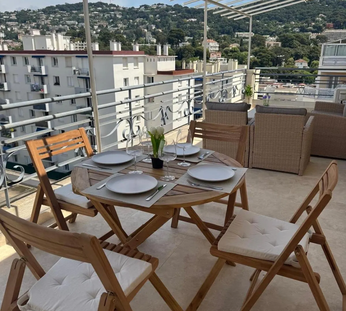 Ferienwohnung Magnifique T2 Avec Grande Terrasse Le Cannet Frankreich