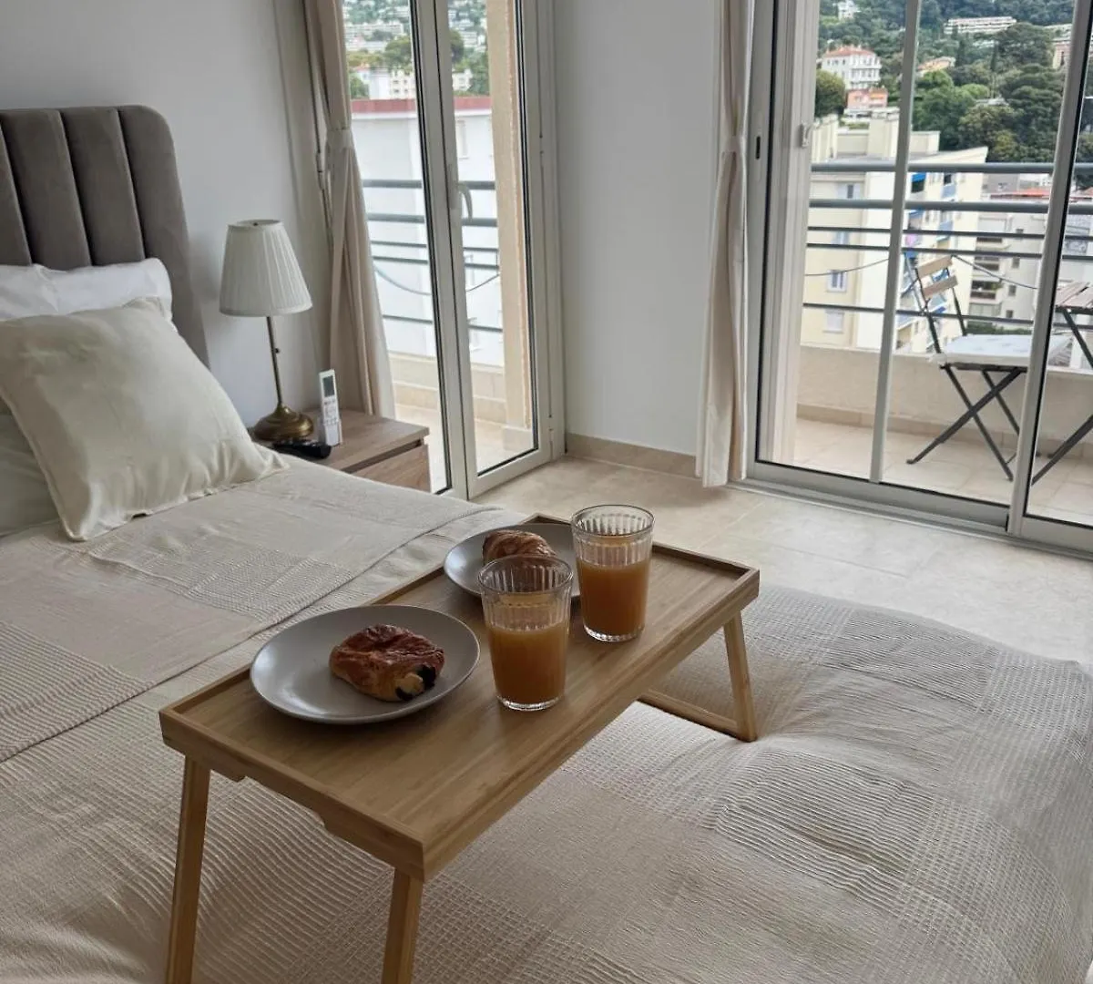 Apartment Ferienwohnung Magnifique T2 Avec Grande Terrasse Le Cannet