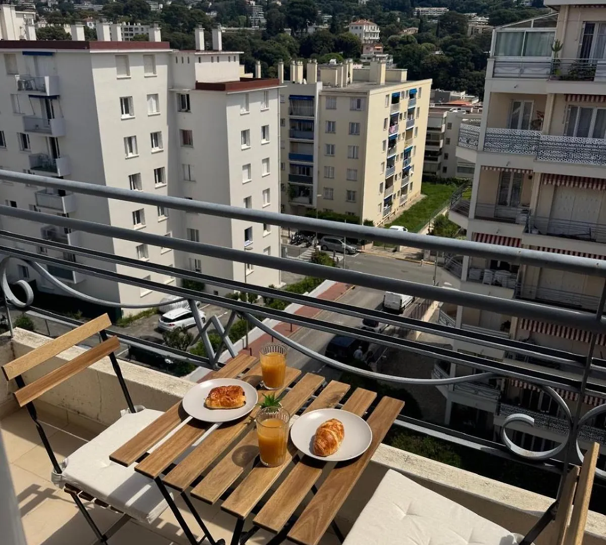 Ferienwohnung Magnifique T2 Avec Grande Terrasse Le Cannet
